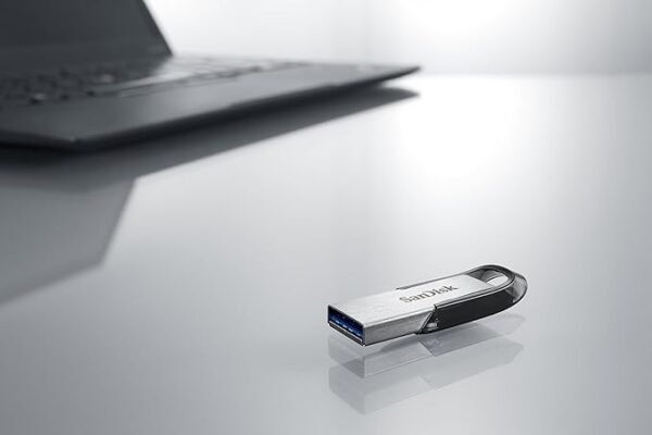 SanDisk 128GB Ultra Flair USB 3.0 Flash Drive USB - Image 4